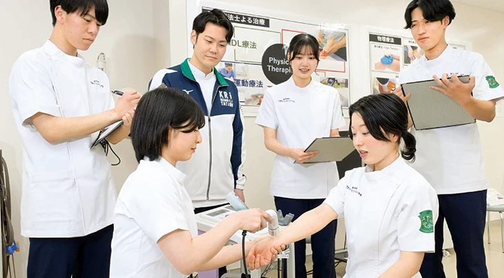 理学療法士を目指せる理学療法学科
